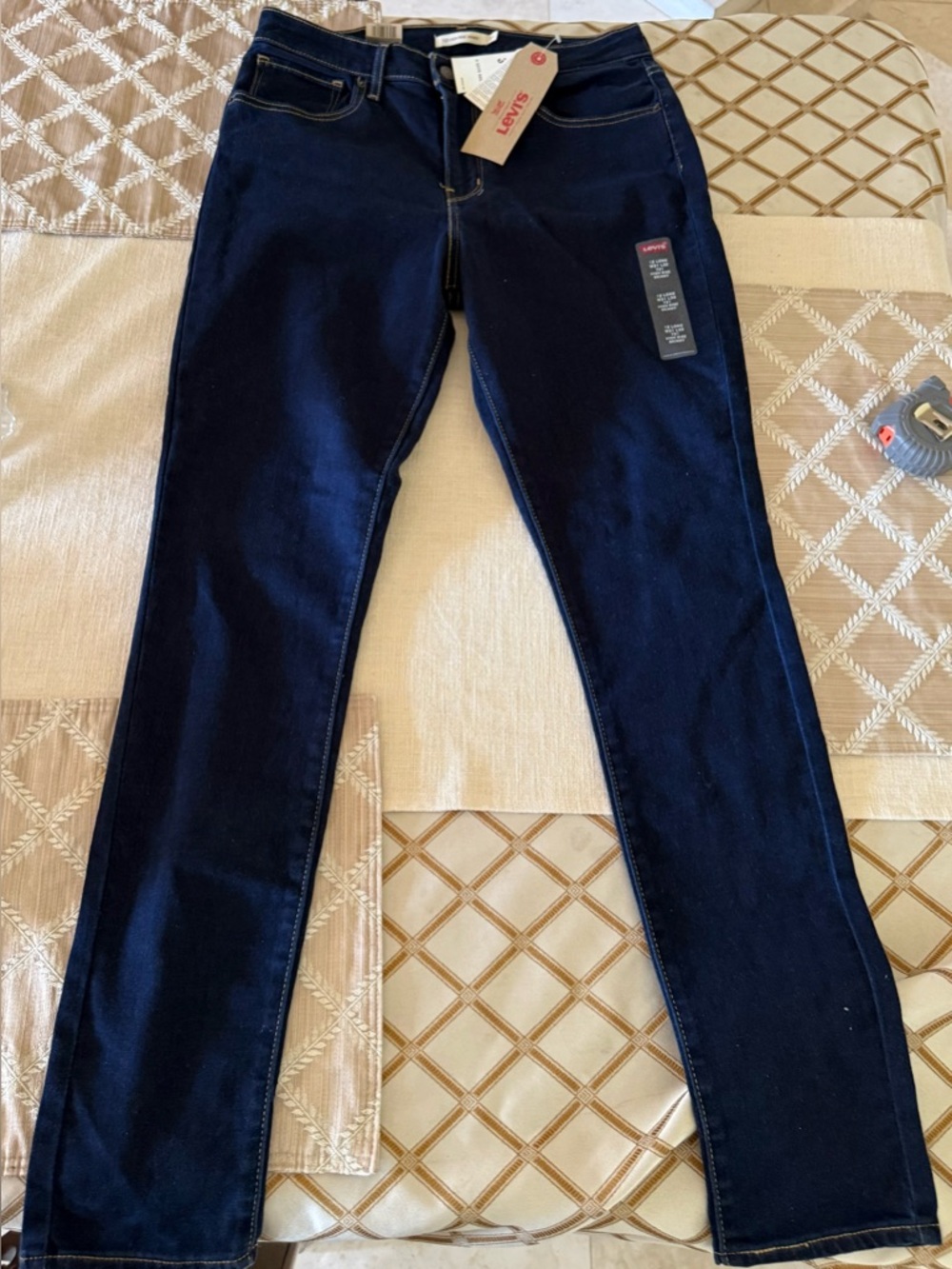 Levi's Women's 721 High Rise Deep Indigo Skinny Jeans